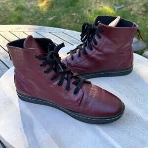 Dr. Martens Leyton Boots Women’s Size 10 Oxblood Leather Lace-Up Ankle